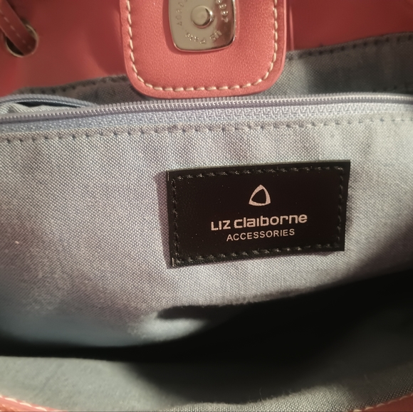 Purse - Picture 4 of 4